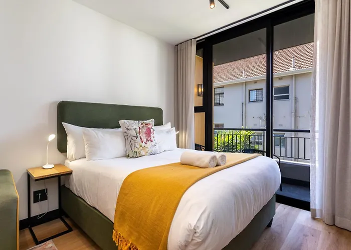 203 Marvol On Hall Sea Point